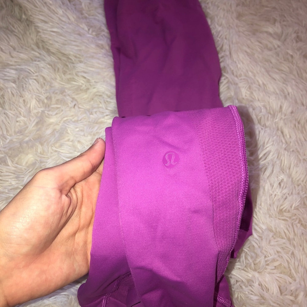 Hot pink Lululemon pants!!